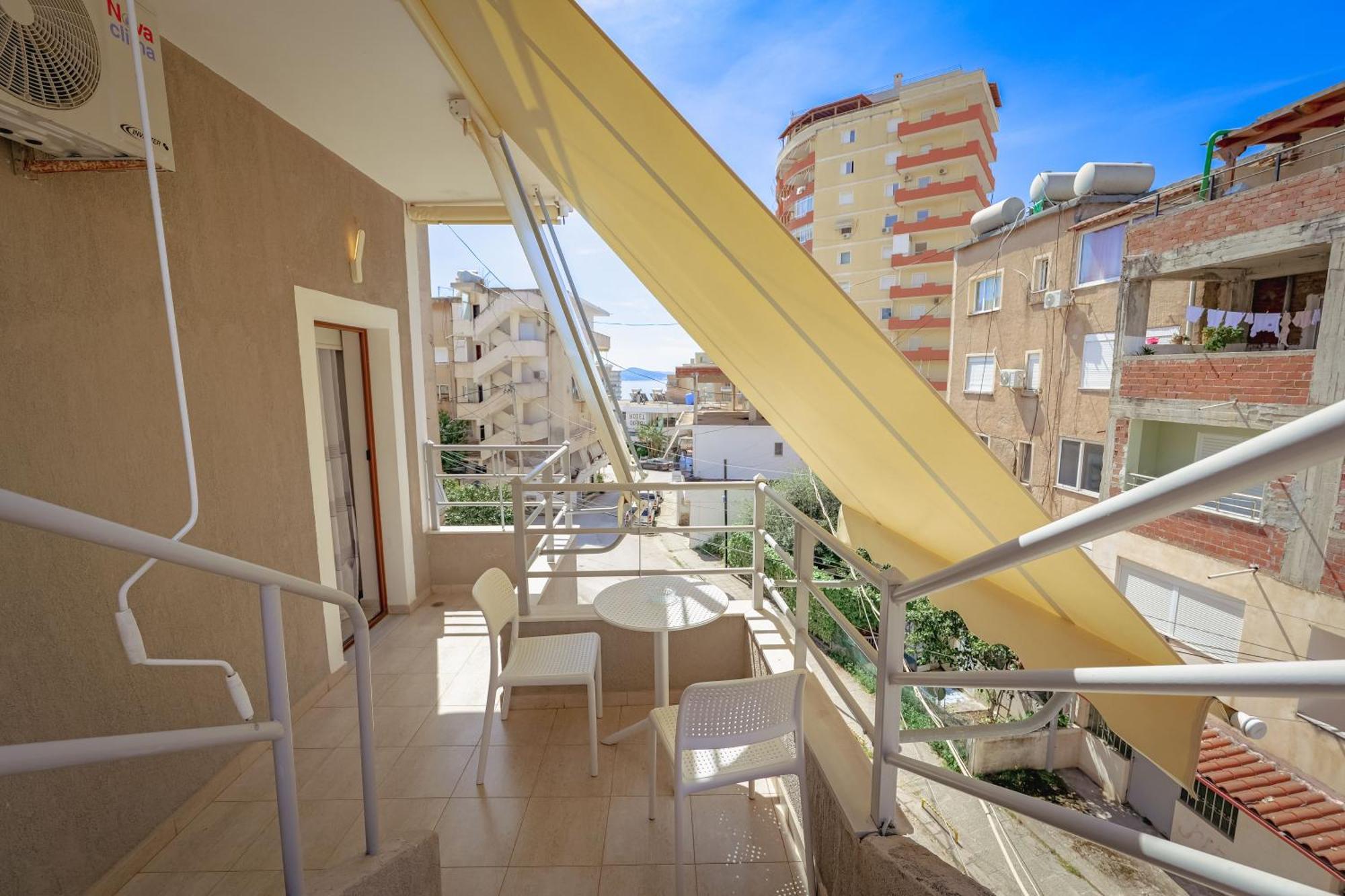 Costa Verde Suites Saranda Holiday home *